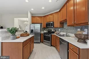 2313 Huntington Station Ct, Alexandria, VA 22303 - Photo 30