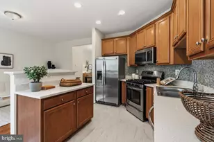2313 Huntington Station Ct, Alexandria, VA 22303 - Photo 32