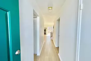 4141 Pleasant Meadow Ct, Chantilly, VA 20151 - Photo 2