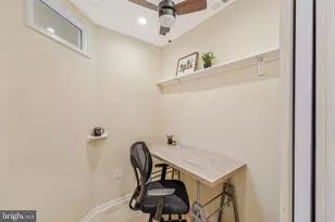 11123 Lakespray Way, Reston, VA 20191 - Photo 34