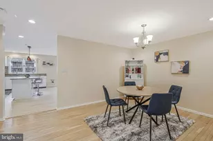 11123 Lakespray Way, Reston, VA 20191 - Photo 10