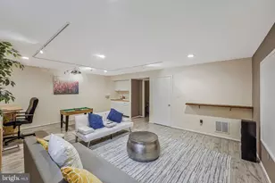 11123 Lakespray Way, Reston, VA 20191 - Photo 38