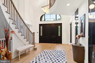 1102 Mill Ridge, McLean, VA 22102 - Photo 4