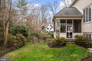 6929 River Oaks Dr, McLean, VA 22101 - Photo 4