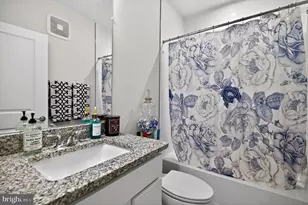 13574 Innovation Station Loop, Herndon, VA 20171 - Photo 24