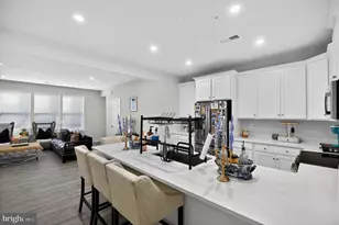 13574 Innovation Station Loop, Herndon, VA 20171 - Photo 10