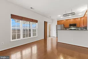 4477 Beacon Grove Cir, Fairfax, VA 22033 - Photo 12