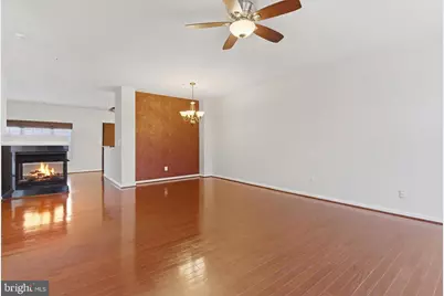 4477 Beacon Grove Circle, Fairfax, VA 22033 - Photo 6