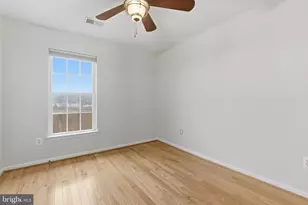 4477 Beacon Grove Cir, Fairfax, VA 22033 - Photo 36