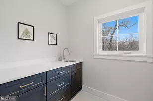 1304 Gahant Rd, Alexandria, VA 22308 - Photo 30