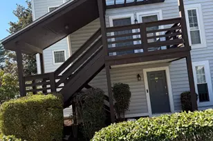 10002 Oakton Terrace Rd, Oakton, VA 22124 - Photo 28