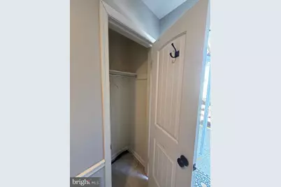 10002 Oakton Terrace Road, Oakton, VA 22124 - Photo 8