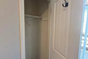 10002 Oakton Terrace Rd, Oakton, VA 22124 - Photo 8