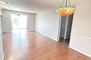 10002 Oakton Terrace Rd, Oakton, VA 22124 - Photo 10