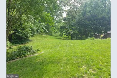 4833 Randolph Drive, Annandale, VA 22003 - Photo 8