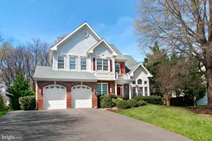 4700 Autumn Glory Way, Chantilly, VA 20151 - Photo 2