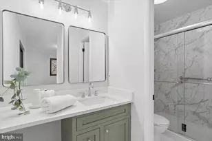 11922 Barrel Cooper Ct, Reston, VA 20191 - Photo 20