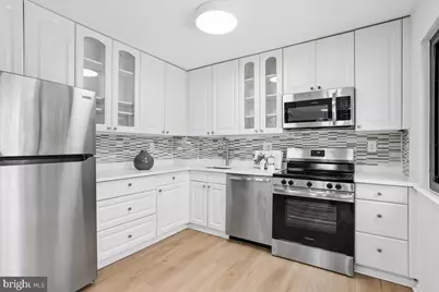 11922 Barrel Cooper Court, Reston, VA 20191 - Photo 16