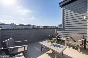 11226 Beaker St, Reston, VA 20190 - Photo 46