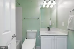 6614 Thurlton Dr, Alexandria, VA 22315 - Photo 32