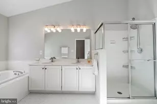 6614 Thurlton Dr, Alexandria, VA 22315 - Photo 28