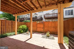 6614 Thurlton Dr, Alexandria, VA 22315 - Photo 52