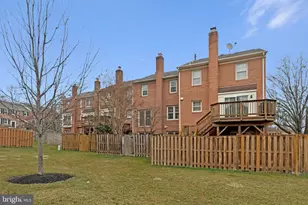 10106 Bushman Dr, Oakton, VA 22124 - Photo 34