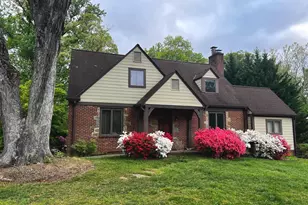 6586 Braddock Rd, Alexandria, VA 22312 - Photo 4