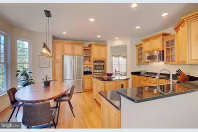 7690 Oak Field Court, Springfield, VA 22153 - Photo 2