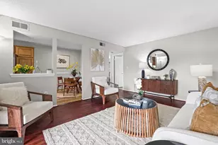 7756 New Providence Dr, Falls Church, VA 22042 - Photo 4