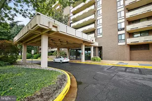 1800 Old Meadow Rd, McLean, VA 22102 - Photo 4