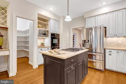 11181 Longwood Grove Drive, Reston, VA 20194 - Photo 18