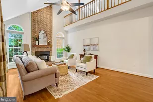 11181 Longwood Grove Dr, Reston, VA 20194 - Photo 26