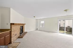 7937 Edinburgh Dr, Springfield, VA 22153 - Photo 8