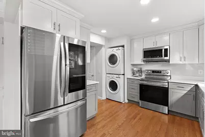 6037 Meyers Landing Court, Burke, VA 22015 - Photo 16