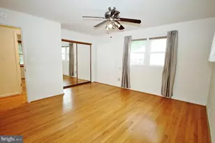 5504 Inverchapel Rd, Springfield, VA 22151 - Photo 14