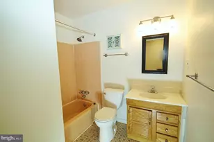 5504 Inverchapel Rd, Springfield, VA 22151 - Photo 18