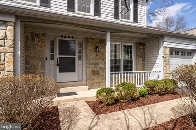 9359 Robnel Place, Vienna, VA 22182 - Photo 4