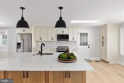 7944 Freehollow Drive, Falls Church, VA 22042 - Photo 8