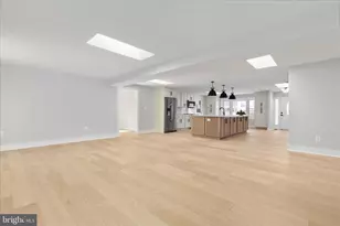 7944 Freehollow Dr, Falls Church, VA 22042 - Photo 16