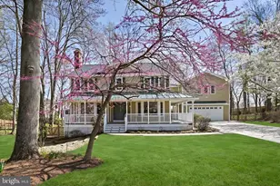 1307 Tulip Poplar Ln, Vienna, VA 22182 - Photo 2