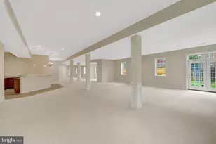 1204 Hunters Grove Ct, McLean, VA 22102 - Photo 80