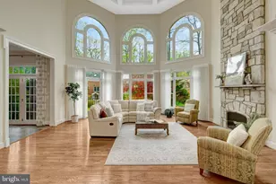 1204 Hunters Grove Ct, McLean, VA 22102 - Photo 14