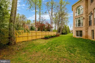 1204 Hunters Grove Ct, McLean, VA 22102 - Photo 100