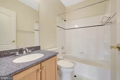 1204 Hunters Grove Court, McLean, VA 22102 - Photo 68