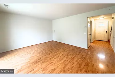 6315 Prince Way, Centreville, VA 20120 - Photo 6