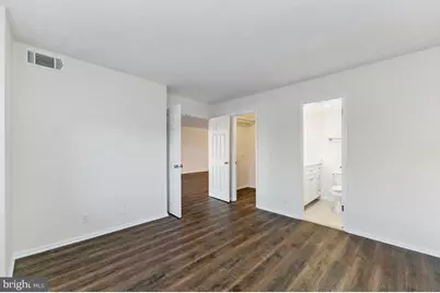 8360 Greensboro Drive #305, McLean, VA 22102 - Photo 28