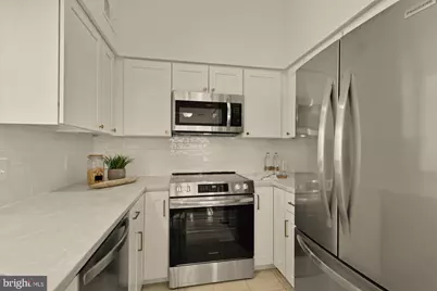 7602-N Lakeside Village Drive, Falls Church, VA 22042 - Photo 6