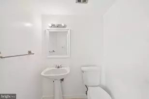 11606 Vantage Hill Rd, Reston, VA 20190 - Photo 18