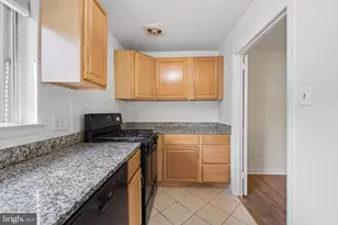 11606 Vantage Hill Rd, Reston, VA 20190 - Photo 8